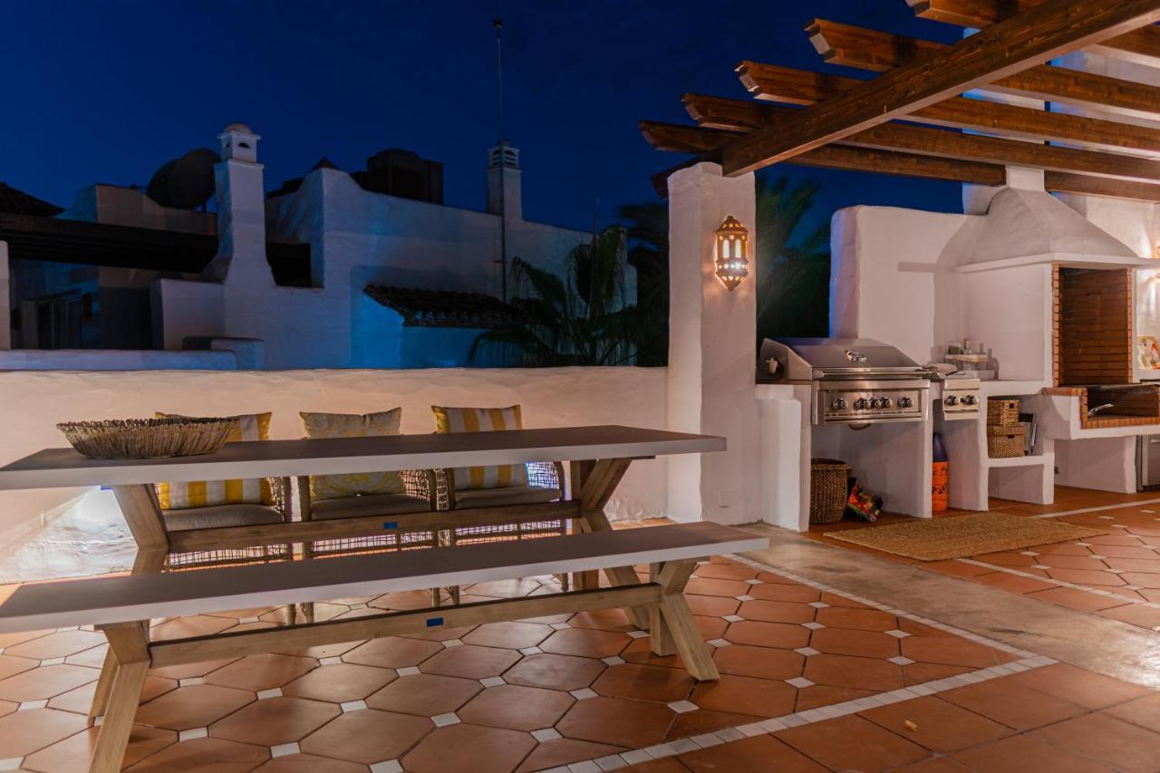 Ferienwohnung Luxurious Penthouse In Ventura Del Mar Puerto Banus Marbella Exterior foto